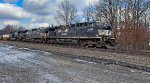 NS 4301 leads stacks east.